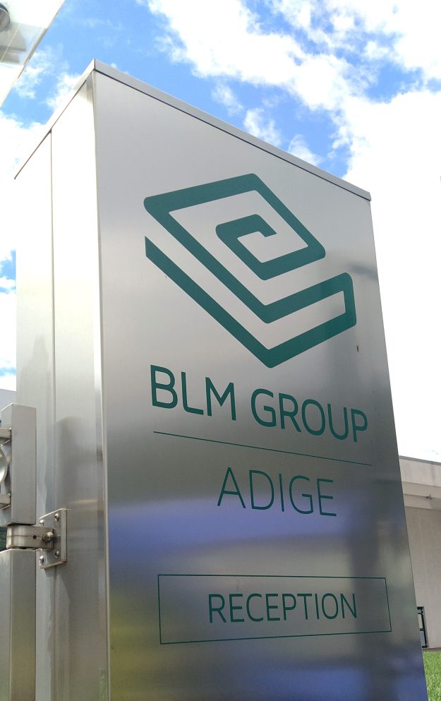 la reception massiccia